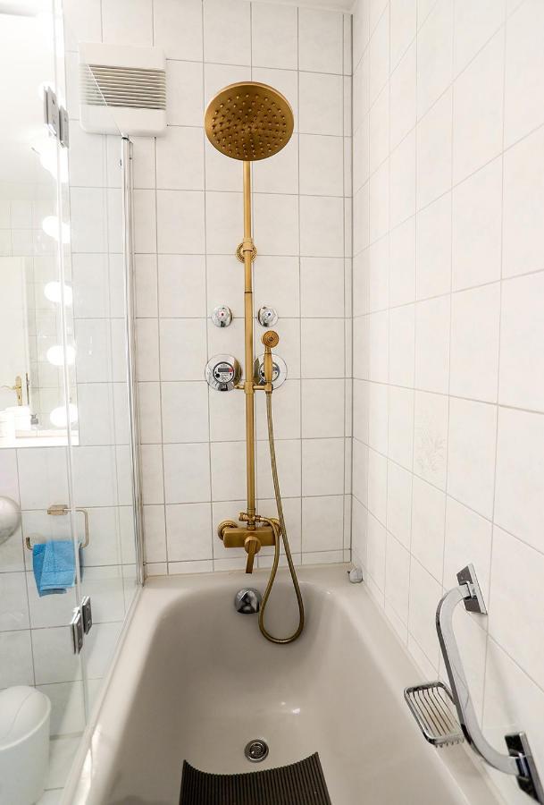 Arte Hafen Apartment Prien
